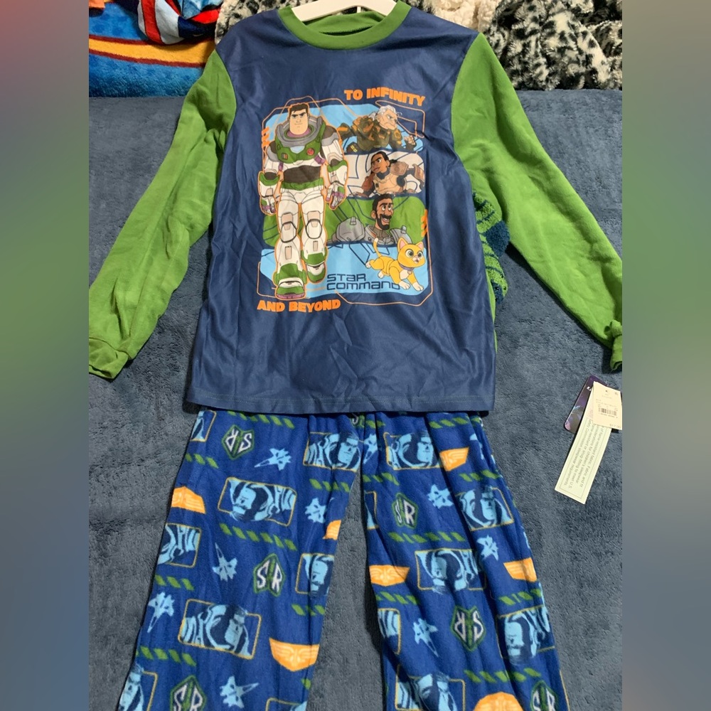 Boys Pajamas Buzz